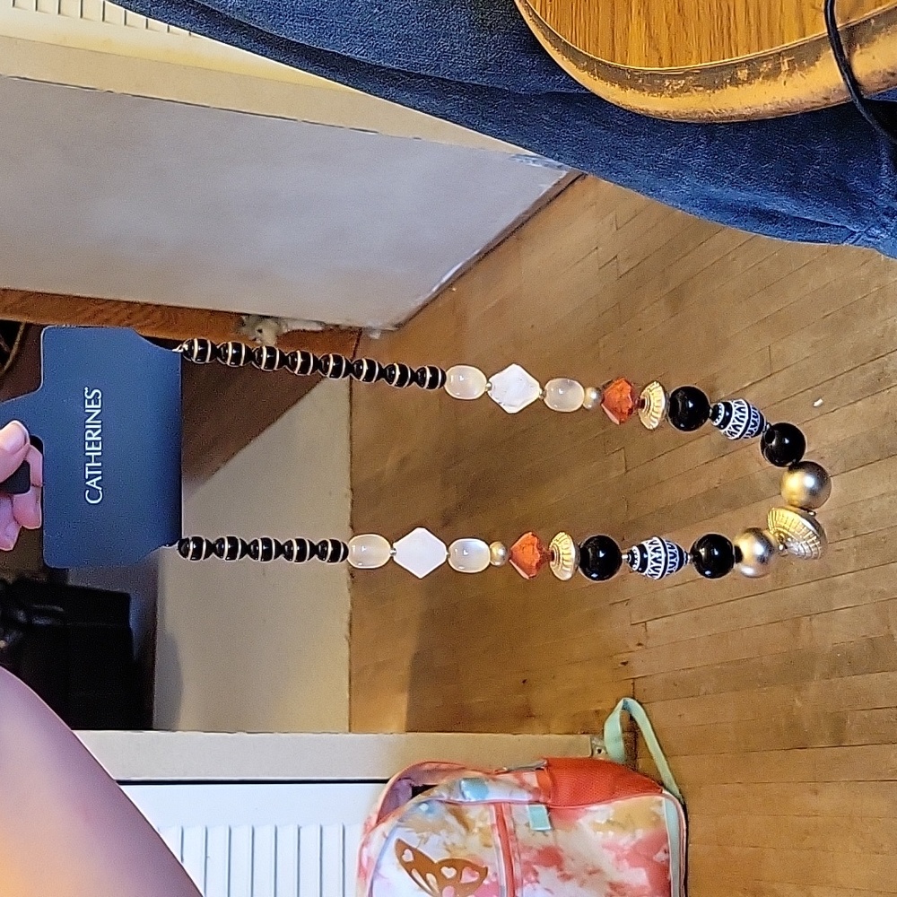 Beaded necklace